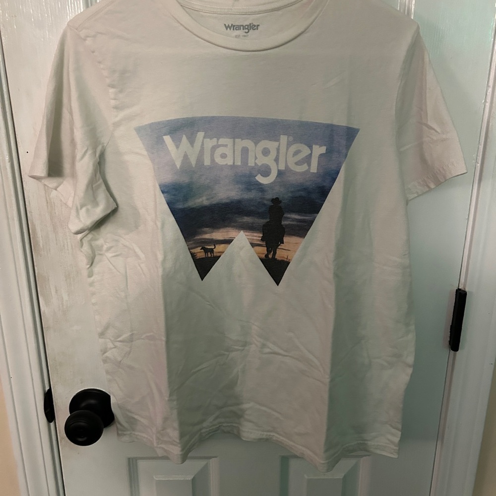 Wrangler Cream Graphic Tee for Men